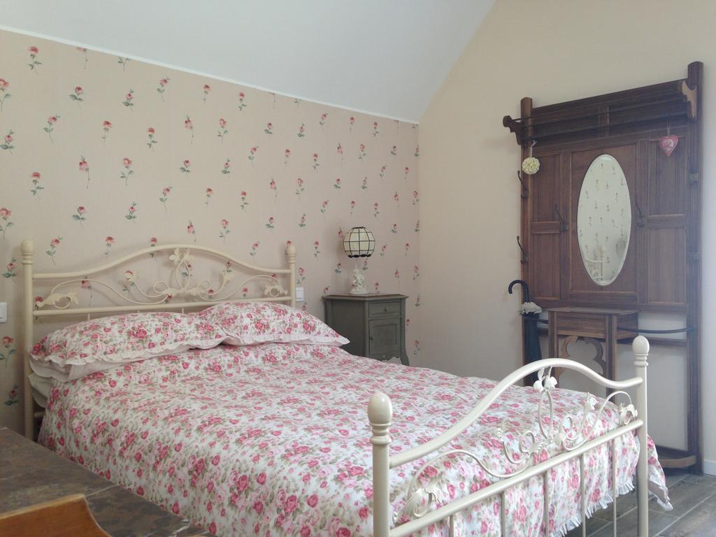 L'Auberge Des Oiseaux Chantants Willeman Pokój zdjęcie